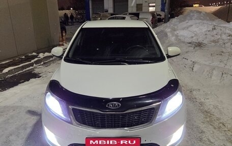 KIA Rio III рестайлинг, 2011 год, 1 050 000 рублей, 3 фотография