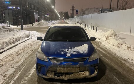 KIA Rio IV, 2019 год, 1 000 000 рублей, 2 фотография