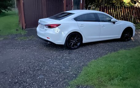 Mazda 6, 2018 год, 2 200 000 рублей, 10 фотография