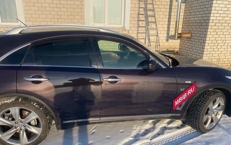 Infiniti QX70, 2015 год, 3 330 000 рублей, 2 фотография