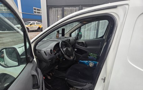 Peugeot Partner II рестайлинг 2, 2010 год, 420 000 рублей, 5 фотография