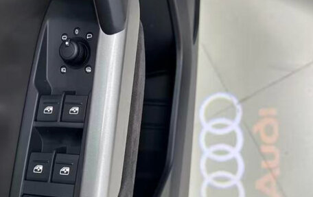 Audi Q3, 2021 год, 3 130 000 рублей, 10 фотография