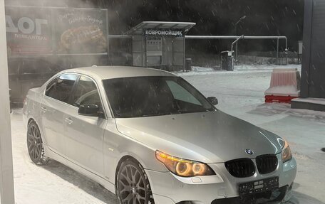 BMW 5 серия, 2003 год, 860 000 рублей, 2 фотография