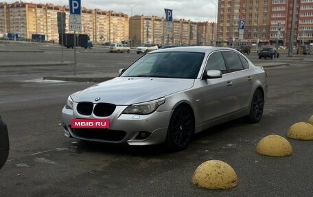 BMW 5 серия, 2003 год, 860 000 рублей, 24 фотография