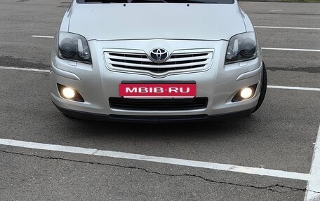 Toyota Avensis III рестайлинг, 2007 год, 980 000 рублей, 3 фотография