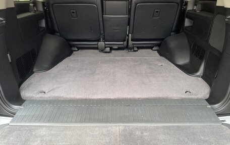 Toyota Land Cruiser 200, 2014 год, 3 950 000 рублей, 16 фотография