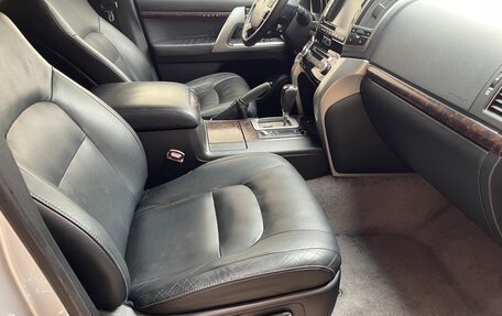 Toyota Land Cruiser 200, 2014 год, 3 950 000 рублей, 14 фотография