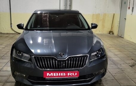 Skoda Superb III рестайлинг, 2018 год, 1 950 000 рублей, 16 фотография