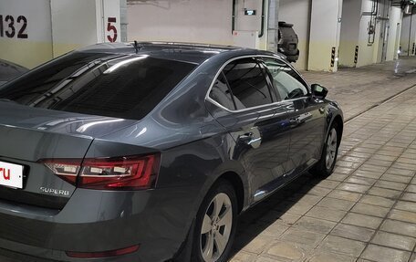 Skoda Superb III рестайлинг, 2018 год, 1 950 000 рублей, 21 фотография