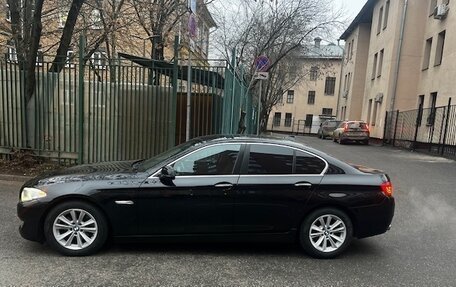 BMW 5 серия, 2013 год, 1 990 000 рублей, 16 фотография