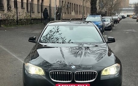 BMW 5 серия, 2013 год, 1 990 000 рублей, 13 фотография