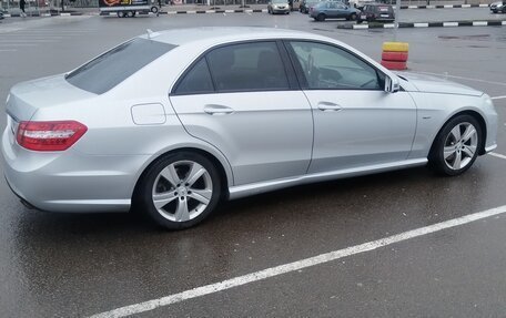 Mercedes-Benz E-Класс, 2010 год, 1 900 000 рублей, 7 фотография