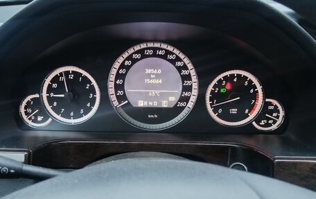 Mercedes-Benz E-Класс, 2010 год, 1 900 000 рублей, 8 фотография