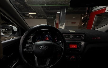 KIA Rio III рестайлинг, 2014 год, 900 000 рублей, 4 фотография