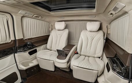 Mercedes-Benz V-Класс, 2016 год, 9 000 000 рублей, 6 фотография