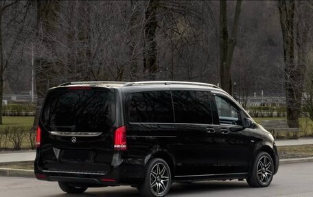 Mercedes-Benz V-Класс, 2016 год, 9 000 000 рублей, 18 фотография