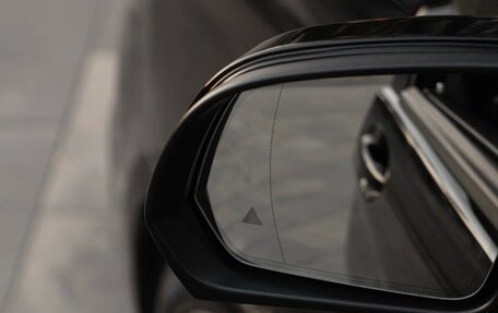 Mercedes-Benz V-Класс, 2016 год, 9 000 000 рублей, 27 фотография