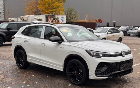 Volkswagen Tiguan, 2025 год, 4 649 000 рублей, 3 фотография