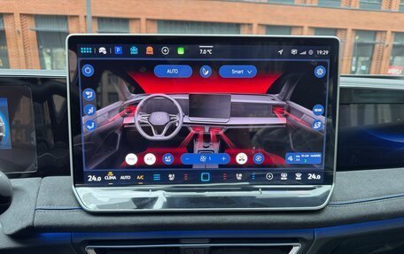 Volkswagen Tiguan, 2025 год, 4 649 000 рублей, 18 фотография