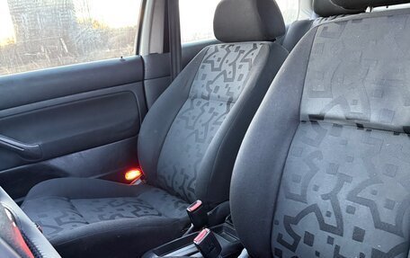 Volkswagen Golf IV, 2000 год, 320 000 рублей, 8 фотография