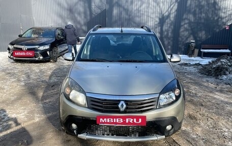 Renault Sandero I, 2012 год, 495 000 рублей, 2 фотография
