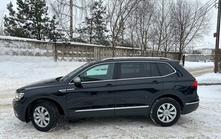 Volkswagen Tiguan II, 2019 год, 3 100 000 рублей, 7 фотография