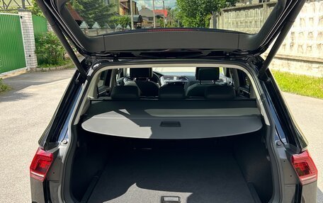 Volkswagen Tiguan II, 2019 год, 3 100 000 рублей, 17 фотография