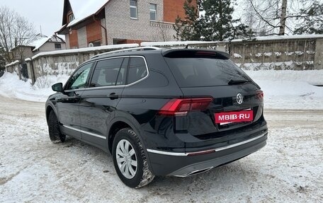 Volkswagen Tiguan II, 2019 год, 3 100 000 рублей, 6 фотография