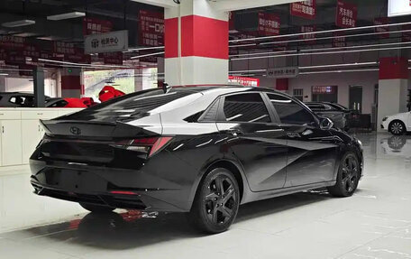 Hyundai Elantra, 2022 год, 1 370 000 рублей, 3 фотография