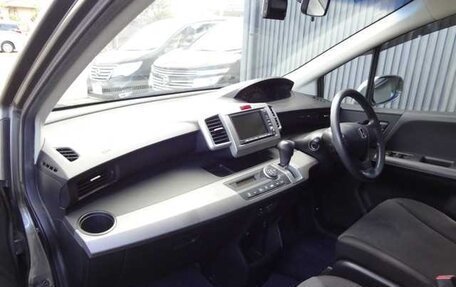 Honda Freed I, 2011 год, 780 000 рублей, 7 фотография