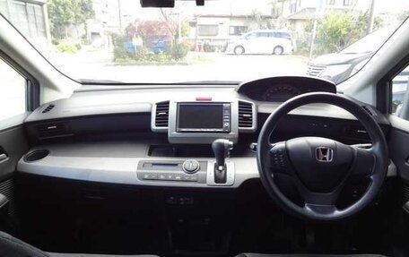 Honda Freed I, 2011 год, 780 000 рублей, 13 фотография