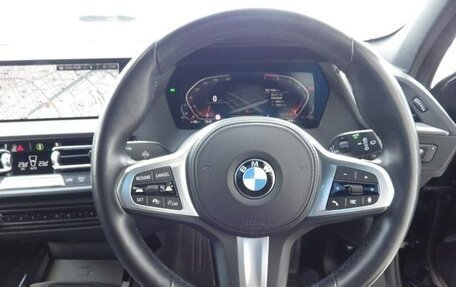 BMW 1 серия, 2023 год, 1 462 000 рублей, 9 фотография