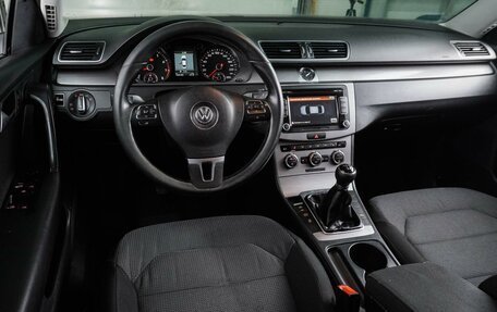 Volkswagen Passat B7, 2012 год, 1 100 000 рублей, 6 фотография