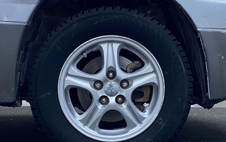 Mitsubishi Outlander III рестайлинг 3, 2003 год, 449 000 рублей, 18 фотография