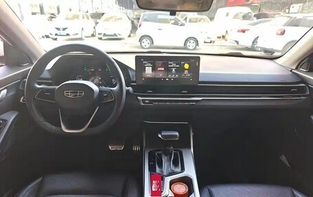 Geely Emgrand, 2022 год, 815 100 рублей, 9 фотография