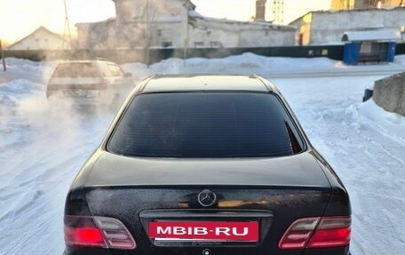 Mercedes-Benz E-Класс, 2001 год, 485 000 рублей, 5 фотография