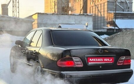 Mercedes-Benz E-Класс, 2001 год, 485 000 рублей, 11 фотография