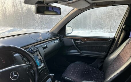 Mercedes-Benz E-Класс, 2001 год, 485 000 рублей, 15 фотография