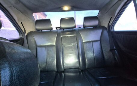 Mercedes-Benz E-Класс, 2001 год, 485 000 рублей, 27 фотография