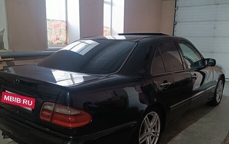 Mercedes-Benz E-Класс, 2001 год, 485 000 рублей, 35 фотография