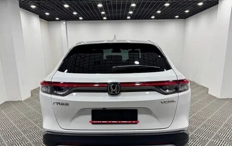 Honda Vezel, 2023 год, 1 650 100 рублей, 6 фотография