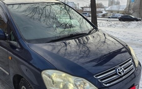 Toyota Ipsum II, 2001 год, 750 000 рублей, 1 фотография