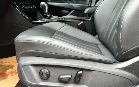 Volkswagen Passat B8 рестайлинг, 2022 год, 1 600 010 рублей, 14 фотография