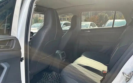 Volkswagen T-Cross I, 2023 год, 1 650 000 рублей, 9 фотография