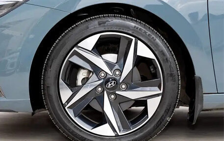 Hyundai Elantra, 2022 год, 1 379 003 рублей, 21 фотография