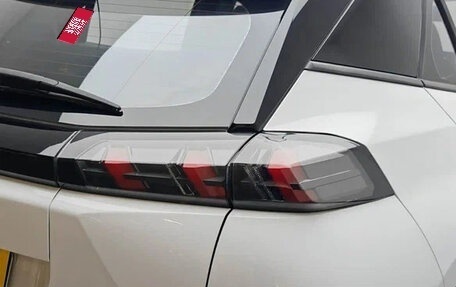 Peugeot 2008 II, 2022 год, 1 090 060 рублей, 9 фотография