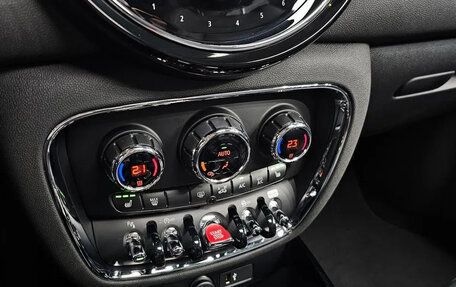 MINI Clubman, 2022 год, 2 754 000 рублей, 17 фотография