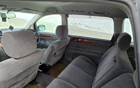 Toyota Ipsum II, 2001 год, 750 000 рублей, 9 фотография