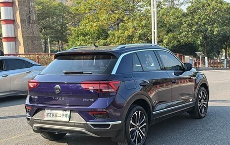 Volkswagen T-Roc I, 2022 год, 1 590 004 рублей, 7 фотография