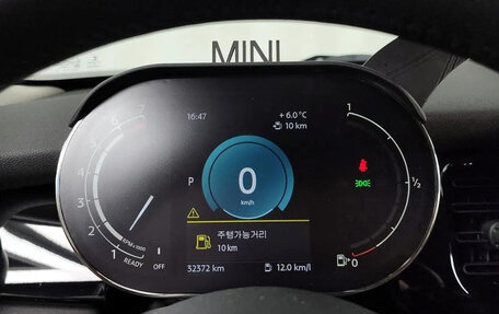 MINI Hatch, 2022 год, 2 072 000 рублей, 13 фотография